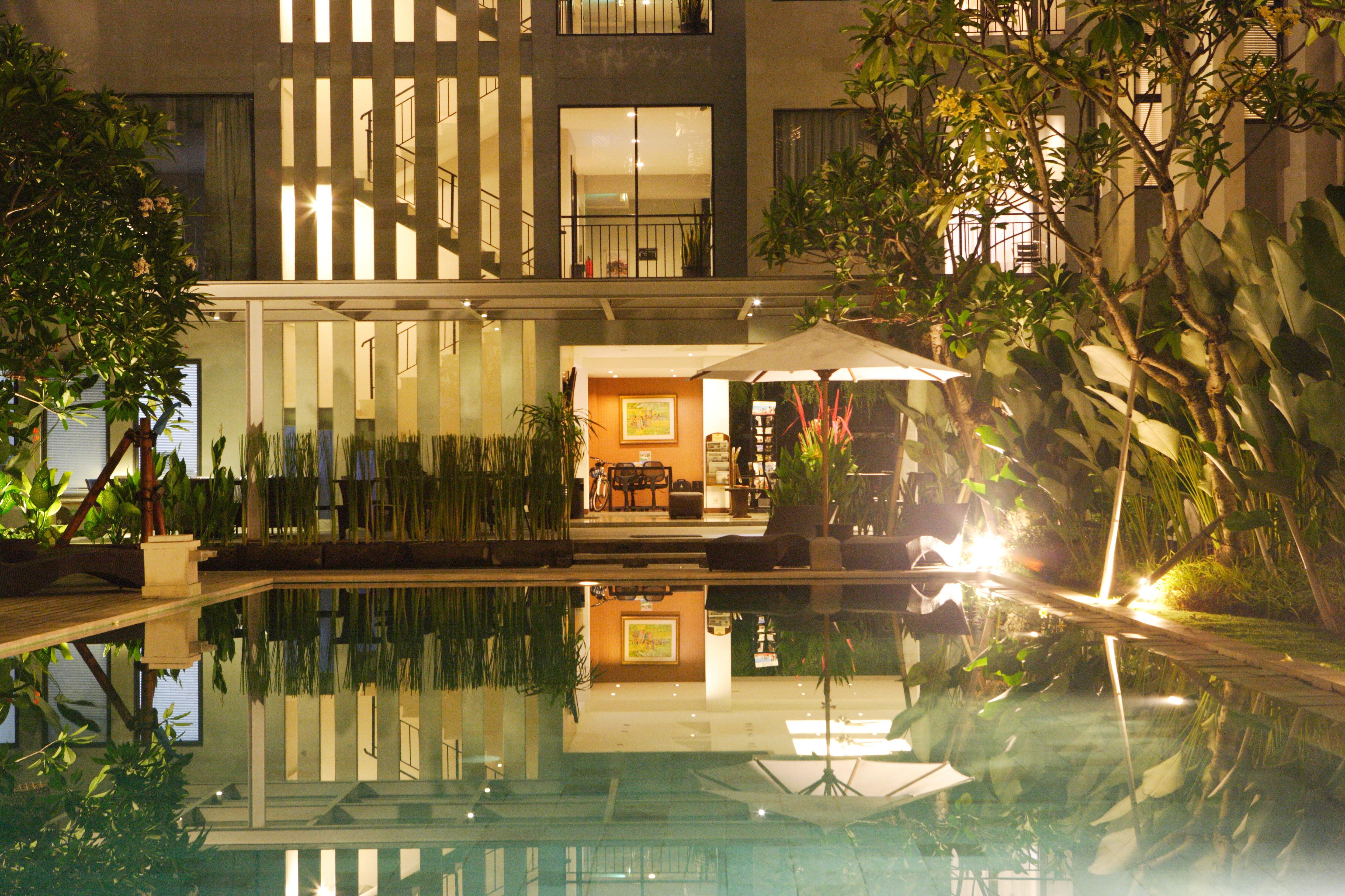 Umalas Hotel & Residence Seminyak Buitenkant foto